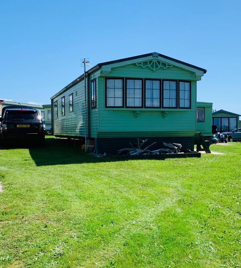 157 Amour Caravan Tywyn Exterior photo