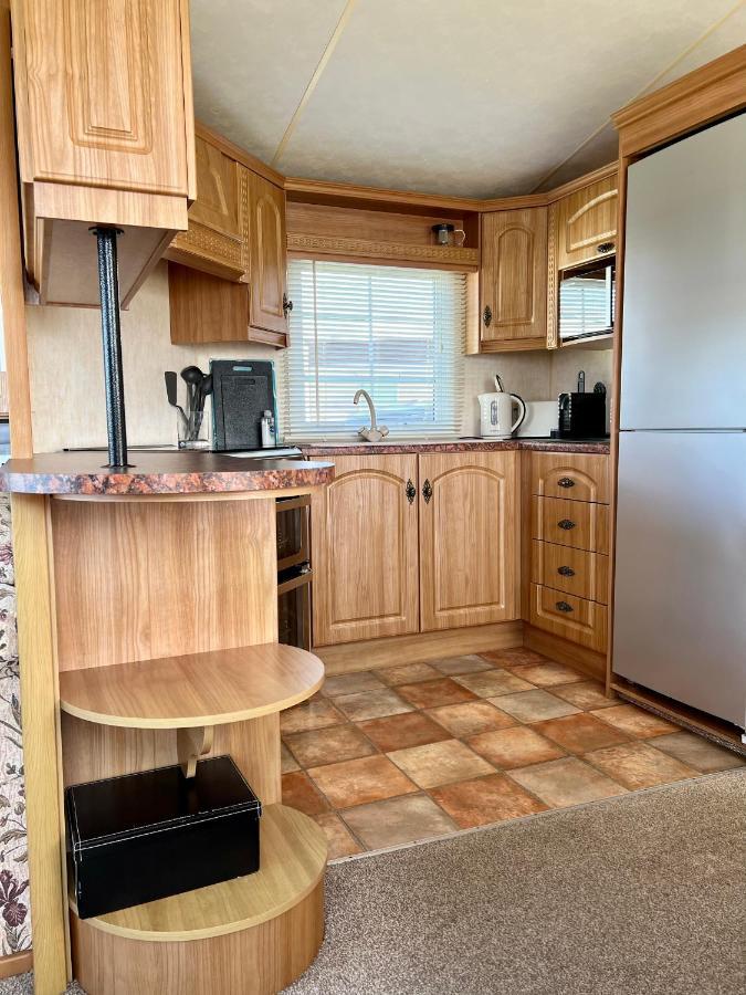 157 Amour Caravan Tywyn Exterior photo